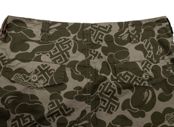 A Bathing Ape Asia Camo Army Pants in Olive Online Sale