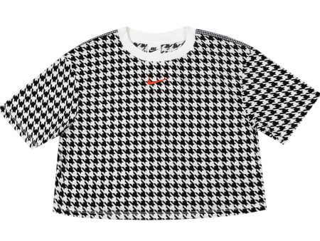 Women s Nike Sportswear Icon Clash Crop Tee Online